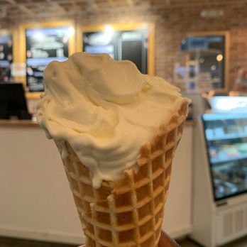 Abbott's Frozen Custard - Vanilla waffle cone - Ice Cream & Frozen Yogurt Near Me - Winter Garden, Florida Abbott's Frozen Custard - Vanilla waffle cone - Ice Cream & Frozen Yogurt Near Me - Winter Garden, Florida