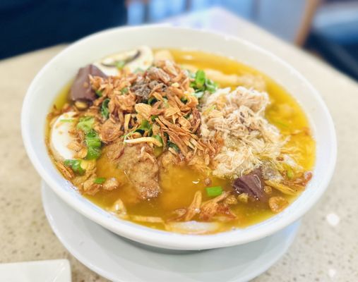 Bánh Cuôn Bún Mộc Ông Ta by null