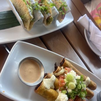 FINNEYS CRAFTHOUSE - PORTER RANCH - Updated August 2025 - 1459 Photos ...