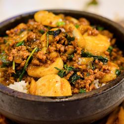 North Point Chopsticks - Scallop meat stone bowl rice