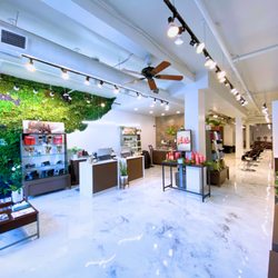 Gordon Salon Highland Park - Gordon In Highland Park 2022 Rehab!