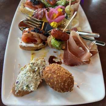 Cascal - Sample platter - Tapas Bars Near Me - Mountain View, California Cascal - Sample platter - Tapas Bars Near Me - Mountain View, California
