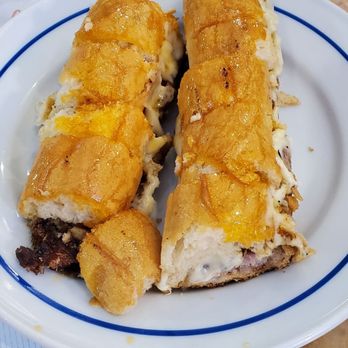 Cervejaria Gazela - Famous cachorrhinhos - Hot Dogs Near Me - Porto, 13