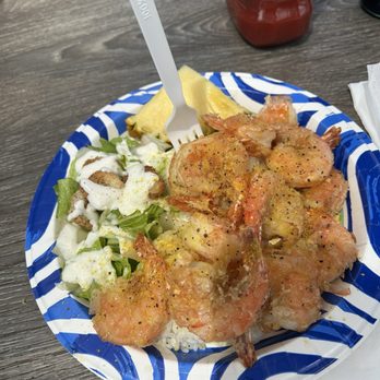 Big Wave Shrimp - Lemon Pepper Shrimp - Seafood Near Me - Haleiwa, Hawaii
