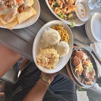 60Fore Bar & Grill - Bars Near Me - Kapolei, Hawaii