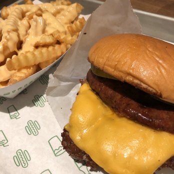 Shake Shack Stockyards - Link burger and cheese fries - Fast Food Near Me - Fort Worth, Texas Shake Shack Stockyards - Link burger and cheese fries - Fast Food Near Me - Fort Worth, Texas