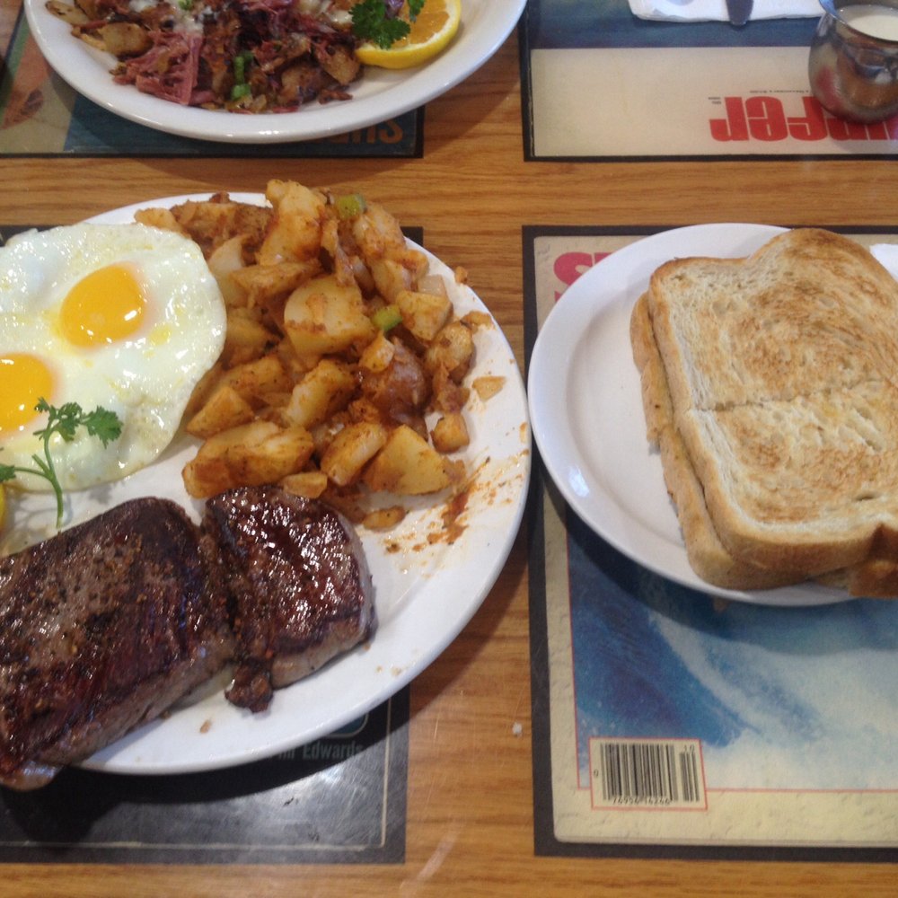 Beach Break Cafe - Breakfast & Brunch Near Me - Oceanside, California