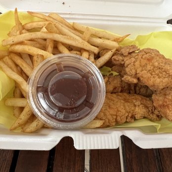 Firegrill - Chicken strip basket comes with fries - Burgers Near Me - Santa Maria, California Firegrill - Chicken strip basket comes with fries - Burgers Near Me - Santa Maria, California
