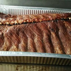 Train Wreck Grill & Flea Market - Smoked Ribs