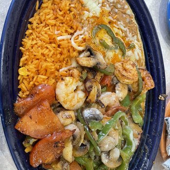 La Parrilla Mexican Grill - Mexican Near Me - Hampton, Virginia