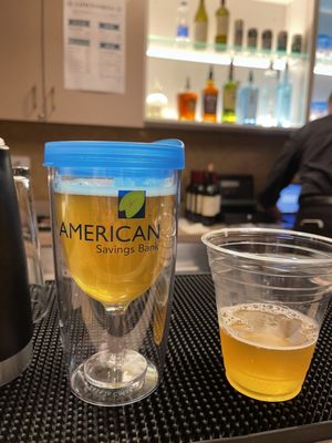 Hawaii Theatre by null