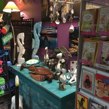 Palm Latitudes - Women's Clothing Near Me - Dunedin, Florida