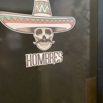 Mia’s Cantina - Mens - Cocktail Bars Near Me - Wheeling, Illinois