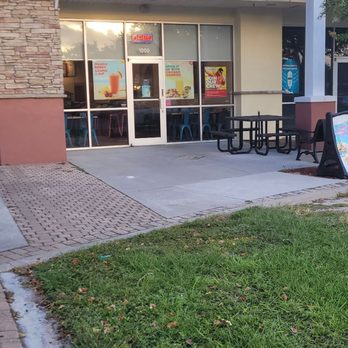 Tropical Smoothie Cafe - Juice Bars & Smoothies Near Me - Altamonte Springs, Florida Tropical Smoothie Cafe - Juice Bars & Smoothies Near Me - Altamonte Springs, Florida