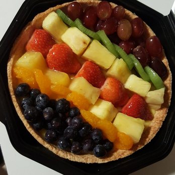 la Madeleine - Fruit tart $23.09 with tax - Bakeries Near Me - Baton Rouge, Louisiana