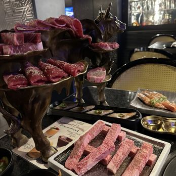 Wagyu House - Diamond meat selection with 2 types of A5 Japanese Wagyu - Hot Pot Near Me - Chicago, Illinois