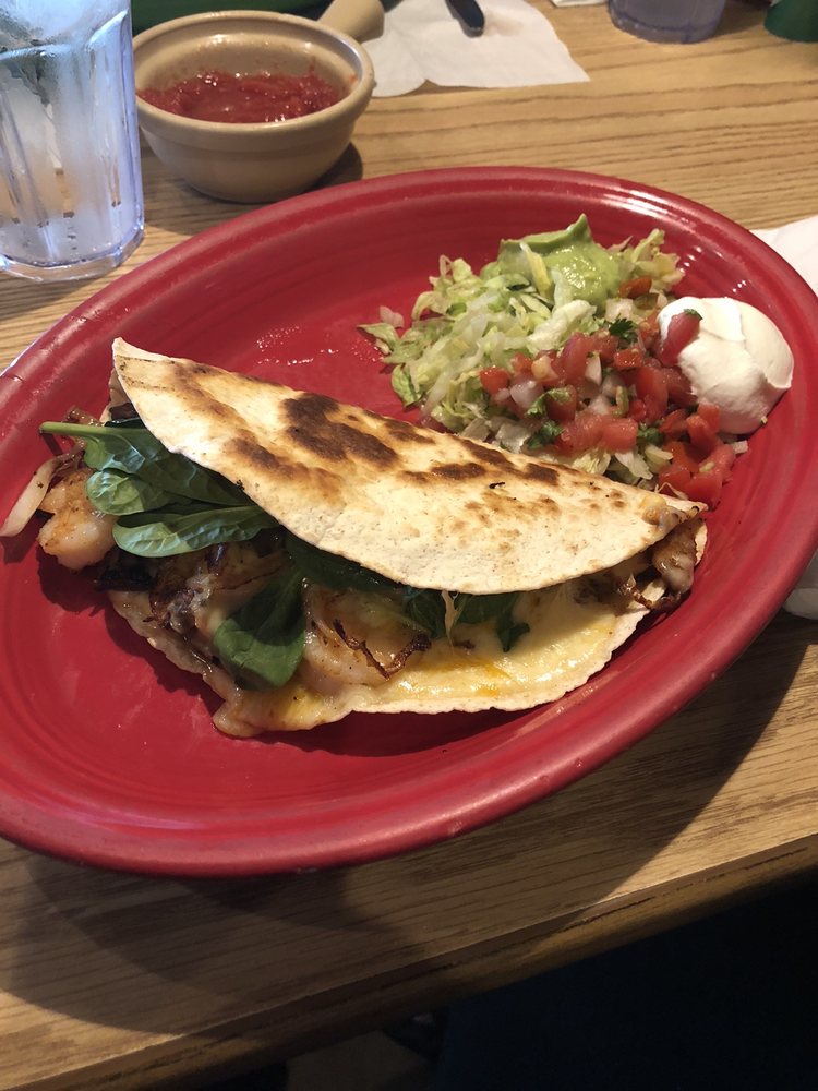 Order Low-Carb Quesadilla Favorita food online from Poblano Mexican Grill & Bar store, Clearwater on bringmethat.com