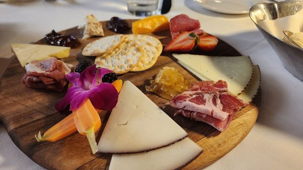 Malio's by null