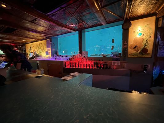 Sip 'n Dip Lounge (1962) by null