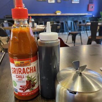 29 Bistro Pho X Thai - Off brand sriracha - Vietnamese Near Me - Dedham, Massachusetts