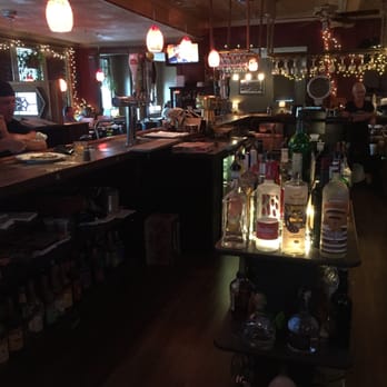 Warrenside Tavern - A view from the bar - American Near Me - Stewartsville, New Jersey