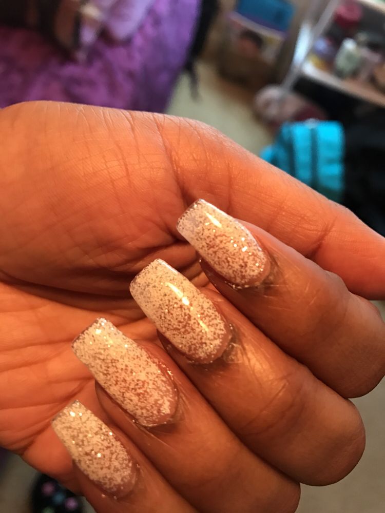 REGAL NAILS Updated June 2024 3722 Easton Nazareth Hwy, Easton, Pennsylvania Nail Salons