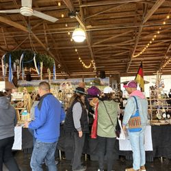 Deutscher Club of Clark - Lots of unique vendors with plenty of shoppers at the market