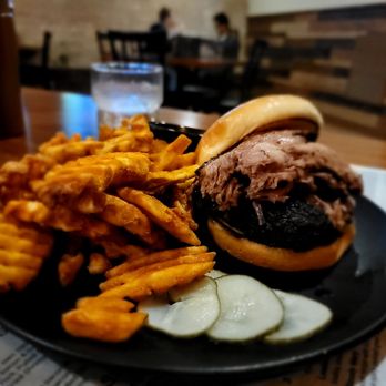 Offset BBQ - Brisket sandwich - Barbeque Near Me - Chicago, Illinois Offset BBQ - Brisket sandwich - Barbeque Near Me - Chicago, Illinois
