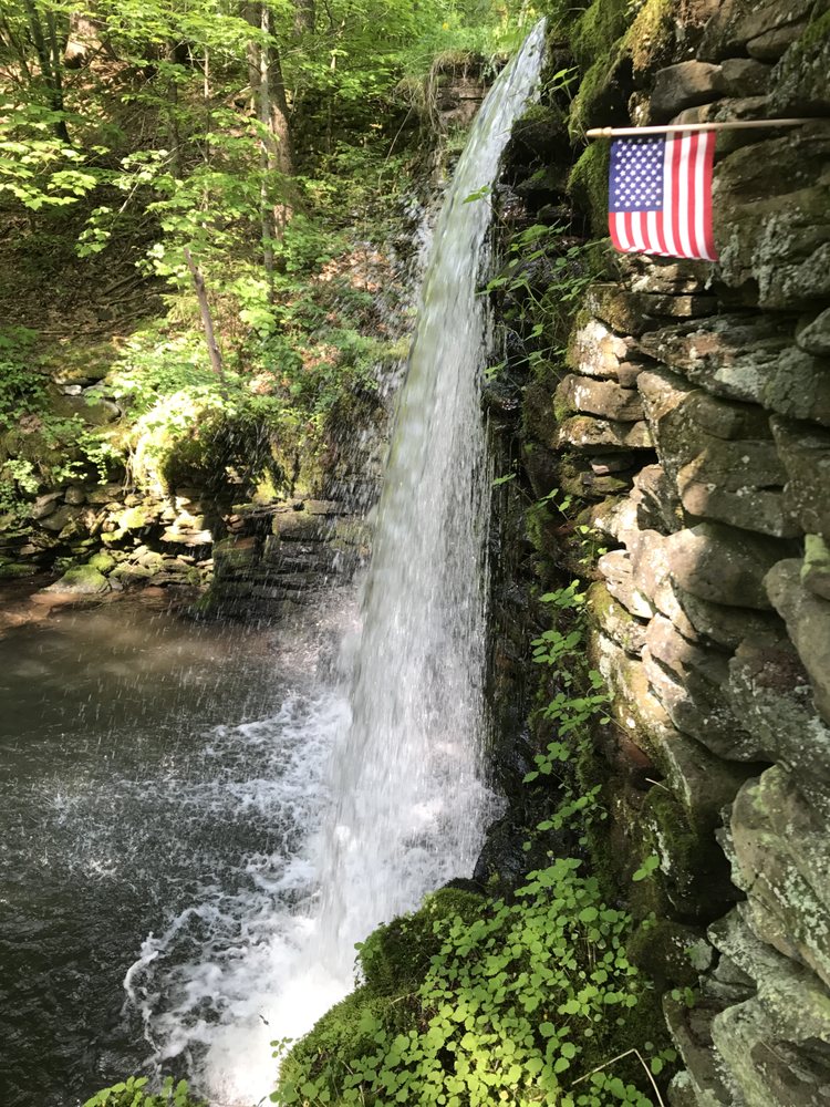 Social spots from Catskills Unleashed