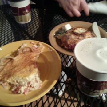 Zummo's Cafe - Quiche, Raspberry Scone, and Chai Tea Latte - Coffee & Tea Near Me - Scranton, Pennsylvania