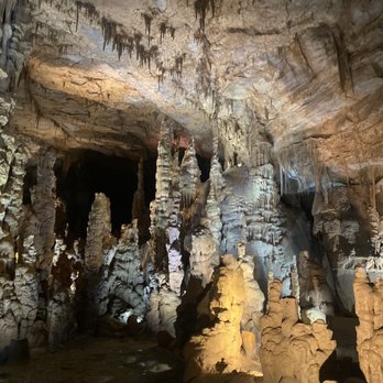 Cathedral Caverns State Park - Parks Near Me - Woodville, Alabama