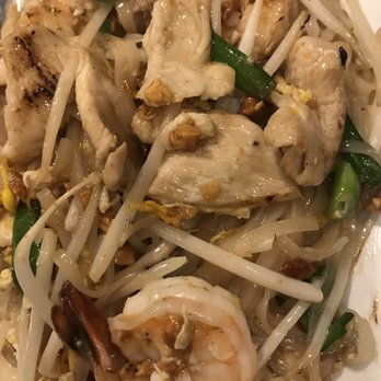 Nisa's Thai - Chicken & shrimp pad thai - Thai Near Me - Canton, Massachusetts Nisa's Thai - Chicken & shrimp pad thai - Thai Near Me - Canton, Massachusetts