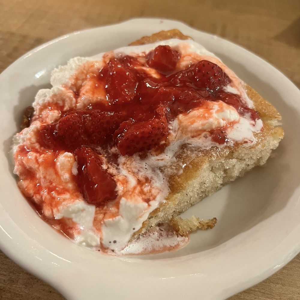 Penton’s Bistro - Strawberry shortcake - Bars Near Me - Mobile, Alabama Penton’s Bistro - Strawberry shortcake - Bars Near Me - Mobile, Alabama