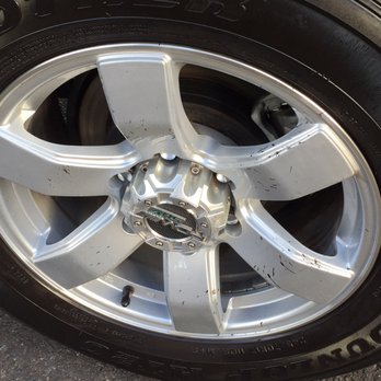Flufferz Carwash Cafe - Black tyre paint everywhere on the vehicle - Car Wash Near Me - Hampstead Gardens, SA Flufferz Carwash Cafe - Black tyre paint everywhere on the vehicle - Car Wash Near Me - Hampstead Gardens, SA