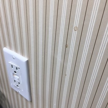 Sheraton Chapel Hill Hotel - Coffee stains in bathroom. - Hotels Near Me - Chapel Hill, North Carolina Sheraton Chapel Hill Hotel - Coffee stains in bathroom. - Hotels Near Me - Chapel Hill, North Carolina