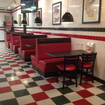Jet's Pizza - Not a lot of seating, but who cares. It's usually take out from here. - Pizza Near Me - Lexington, Kentucky Jet's Pizza - Not a lot of seating, but who cares. It's usually take out from here. - Pizza Near Me - Lexington, Kentucky