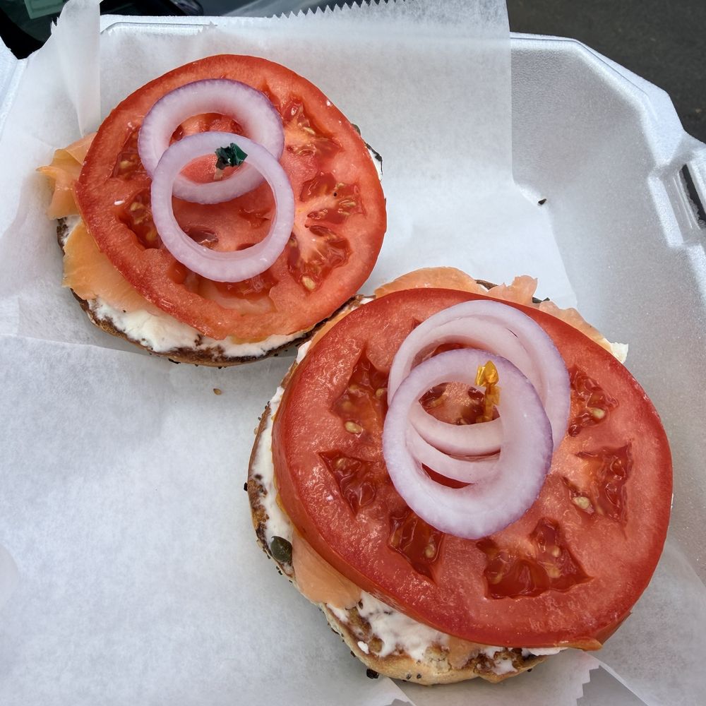 Bageland Thornebrook - Lox everything bagel without lettuce - Bagels Near Me - Gainesville, Florida Bageland Thornebrook - Lox everything bagel without lettuce - Bagels Near Me - Gainesville, Florida