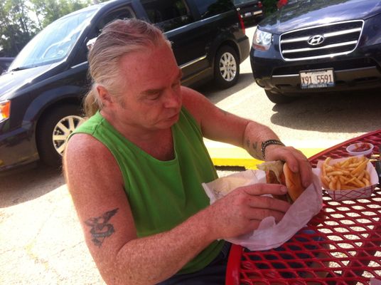 Lou's Drive-In by null