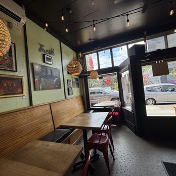 La Bonita - Mexican Near Me - Portland, Oregon