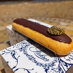 Stohrer - Eclair au Chocolat
