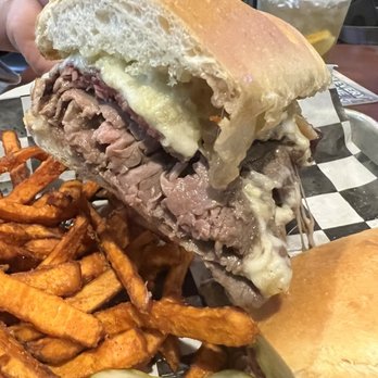The Dublin Yard - Dublin Dip and sweet potato fries - Irish Pub Near Me - Secaucus, New Jersey
