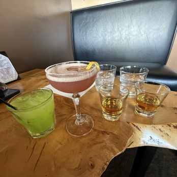 Vovina - Wine Bars Near Me - Kirkland, Washington Vovina - Wine Bars Near Me - Kirkland, Washington