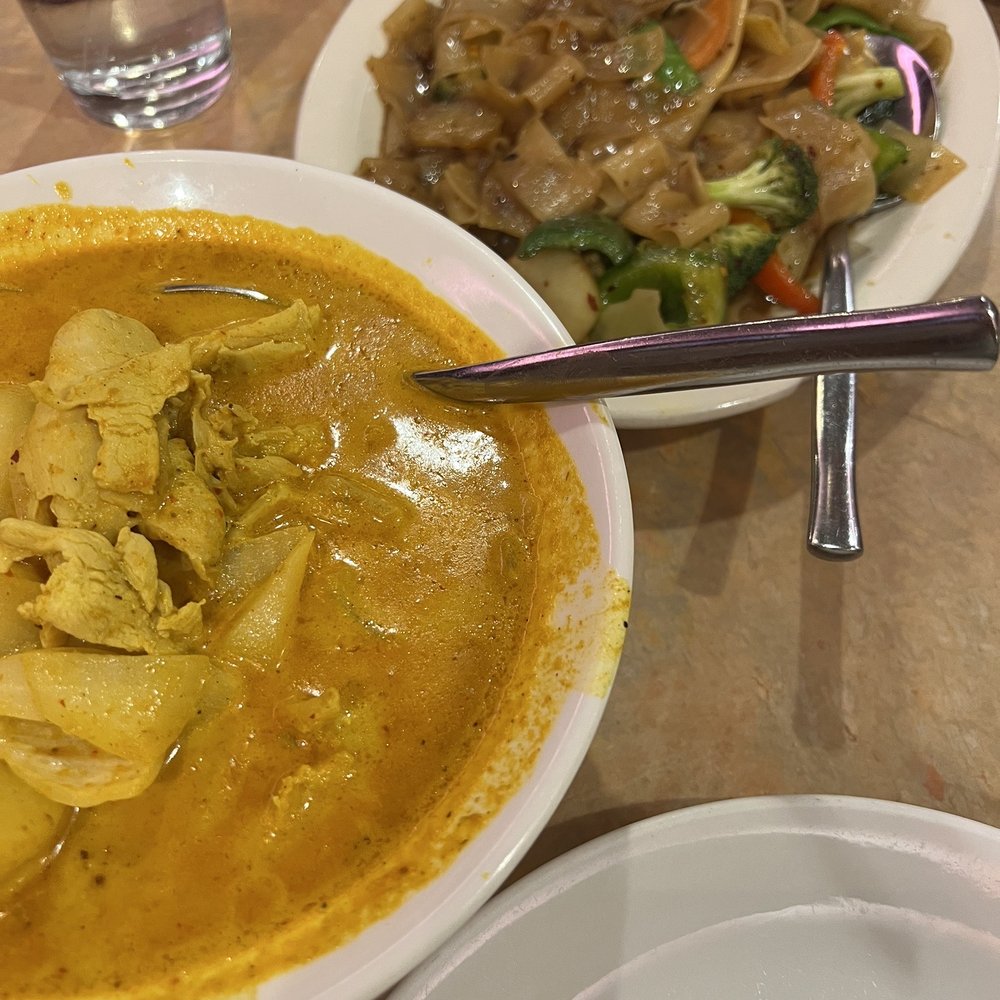 Yellow Curry Drunken Noodle