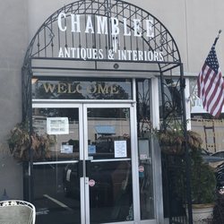 Chamblee Antiques and Interiors - Entrance