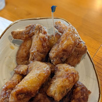 Bonchon Durbin Park - Chicken wings half & half soy garlic & sweet crunchy - Korean Near Me - St John's, Florida