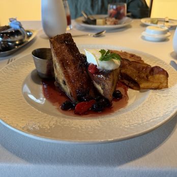 Norwegian Cruiseline - Stuffed French toast - Boat Charters Near Me - Valrico, Florida Norwegian Cruiseline - Stuffed French toast - Boat Charters Near Me - Valrico, Florida