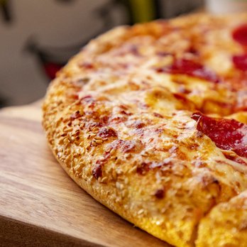 Hungry Howie's Pizza - Pizza Near Me - Rockford, Michigan Hungry Howie's Pizza - Pizza Near Me - Rockford, Michigan