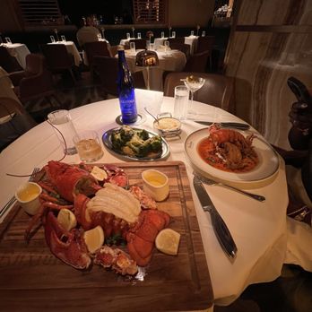 The Ruxton - Whole lobster, fried lobster, broccoli, mashed potatoes - Steakhouses Near Me - Baltimore, Maryland
