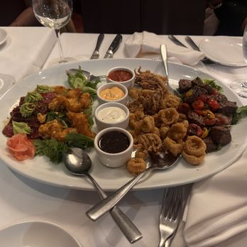 Chops Seafood & Steak - Seafood Near Me - Virginia Beach, Virginia
