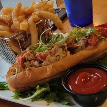 Frigate's Waterfront Bar and Grill - Lobster roll - Seafood Near Me - Melbourne, Florida Frigate's Waterfront Bar and Grill - Lobster roll - Seafood Near Me - Melbourne, Florida